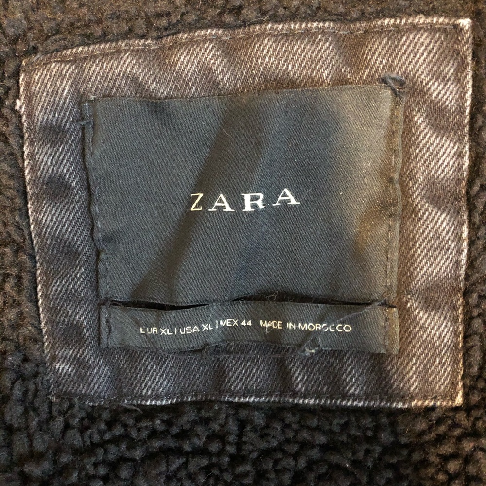Black fleece jean Zara jacket. - Picture 2 of 3